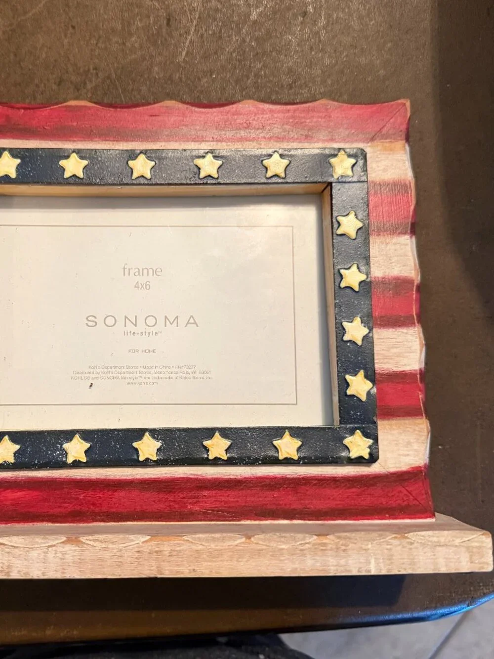 Sonoma American Flag Frame Distressed Primitive Star Holds 4